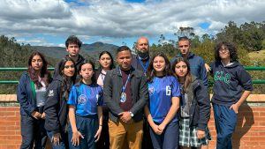 modelo pedagógico del Colegio La Colina experimentacion y socializacion